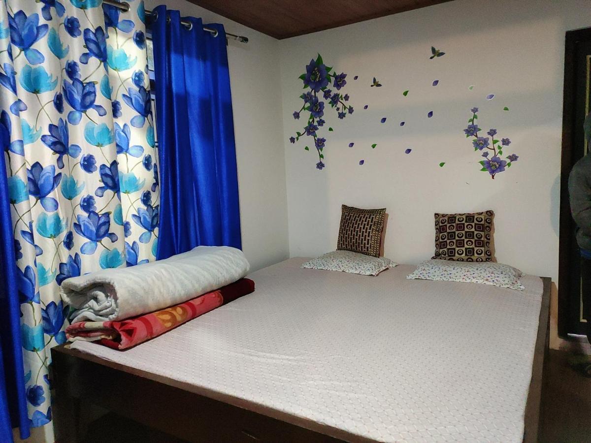 Tibet Homestay Rishop Buitenkant foto
